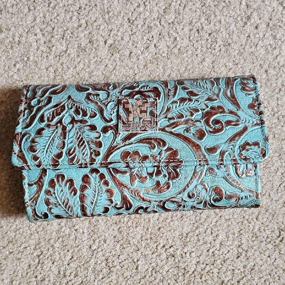 Elegant Embossed Turquoise and Brown Learher Women's Wallet